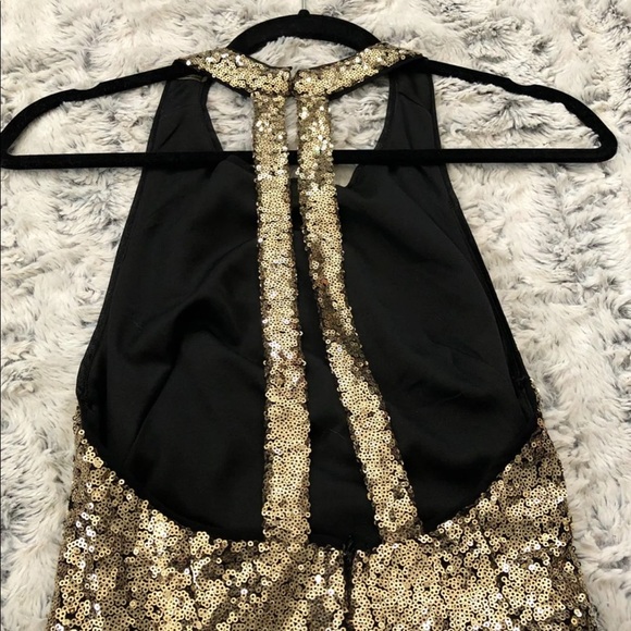 Dress - Picture 4 of 4